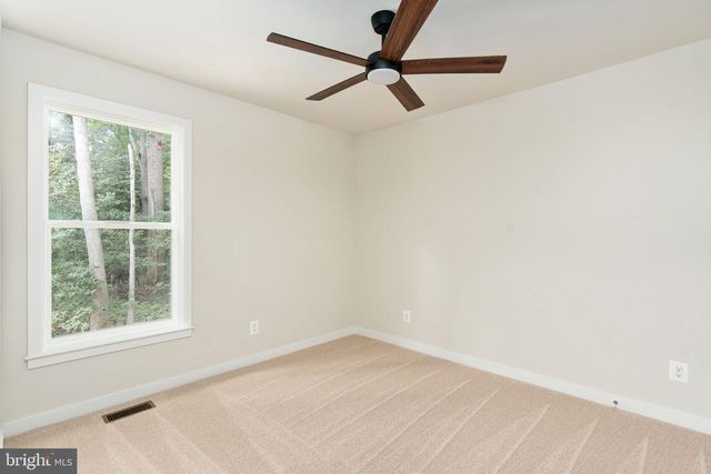 803 ALBROUGH BLVD, Colonial Beach, VA 22443