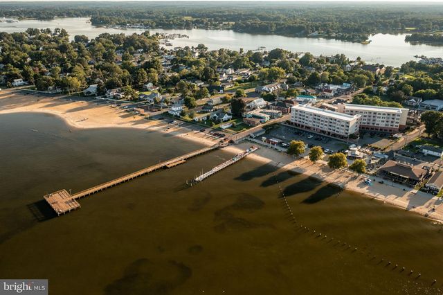 803 ALBROUGH BLVD, Colonial Beach, VA 22443