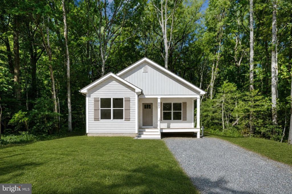 803 ALBROUGH BLVD, Colonial Beach, VA 22443