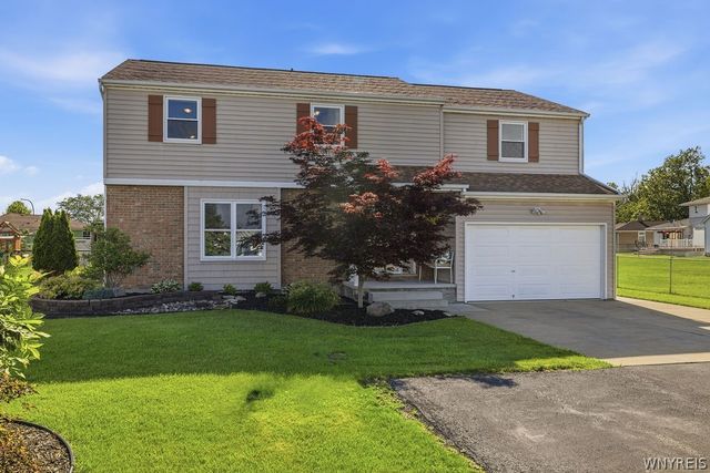 6922 Walmore Road, Wheatfield, NY 14304