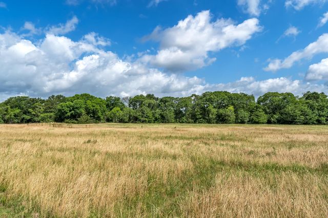 5550 Fm 230, Lovelady, TX 75851