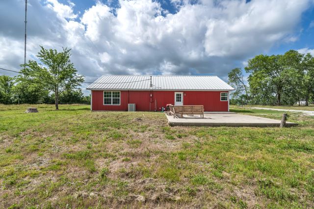 5550 Fm 230, Lovelady, TX 75851