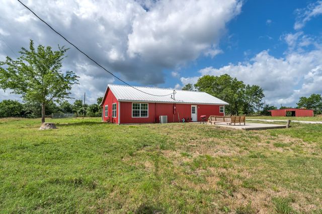 5550 Fm 230, Lovelady, TX 75851