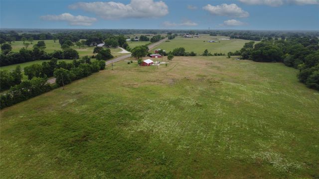 5550 Fm 230, Lovelady, TX 75851