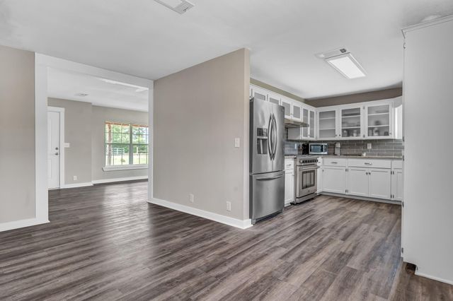 5550 Fm 230, Lovelady, TX 75851