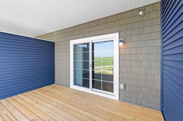 2877 Spring Rose Circle 202, Coralville, IA 52241