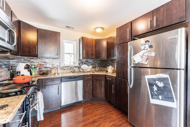3047 N Kimball Avenue 3, Chicago, IL 60618