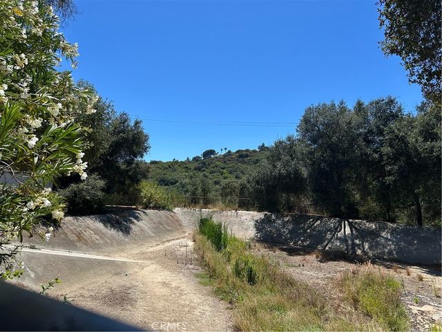 2451 Nalin DR, Los Angeles, CA 90077