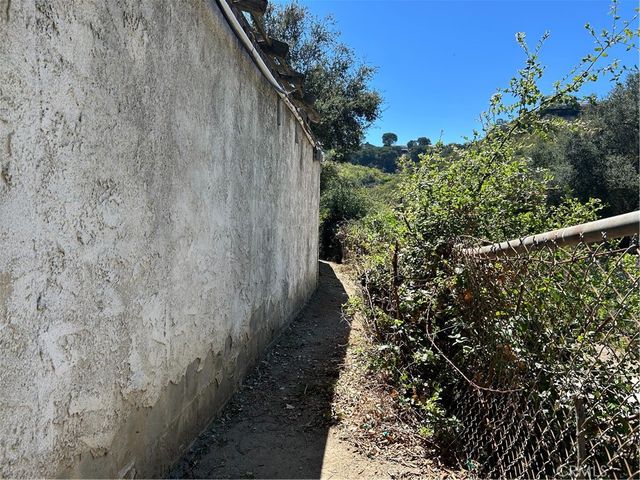 2451 Nalin DR, Los Angeles, CA 90077