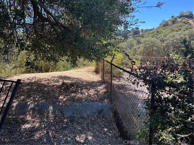 2451 Nalin DR, Los Angeles, CA 90077