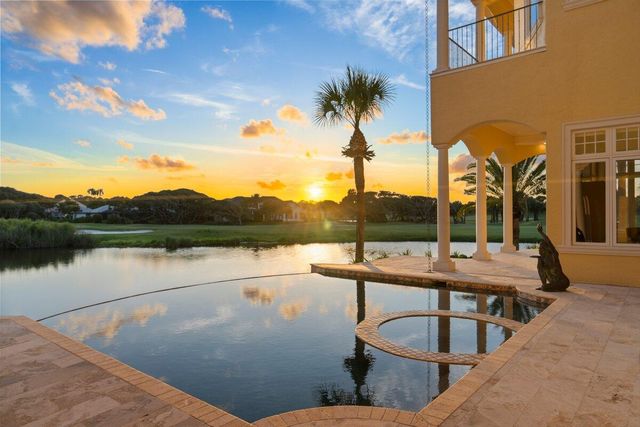 501 GRANADA Drive, Palm Coast, FL 32137