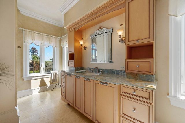 501 GRANADA Drive, Palm Coast, FL 32137
