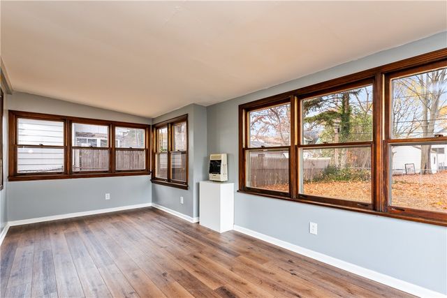 90 Eastland Road, Rochester, NY 14616