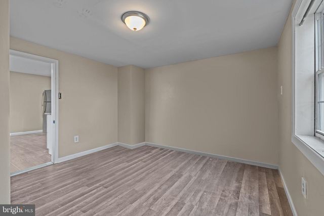 327 MERCER ST, Gloucester City, NJ 08030