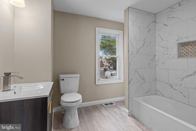 327 MERCER ST, Gloucester City, NJ 08030