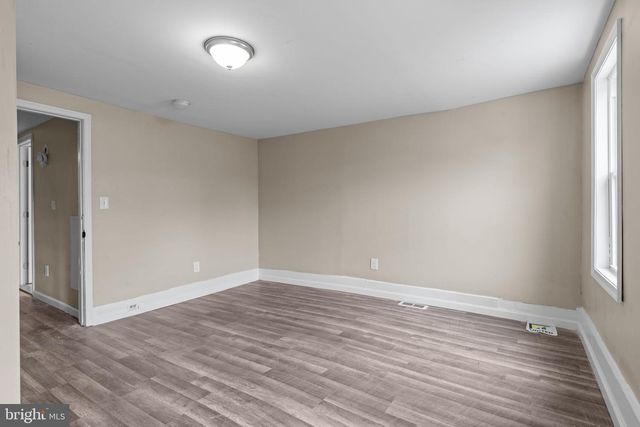 327 MERCER ST, Gloucester City, NJ 08030