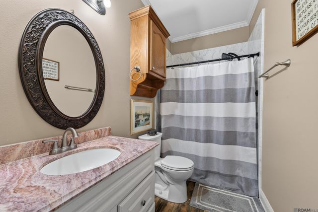 121 La Maison Belle, Denham Springs, LA 70726