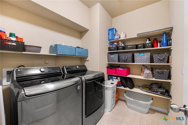 464 Copper Hill Drive, New Braunfels, TX 78130