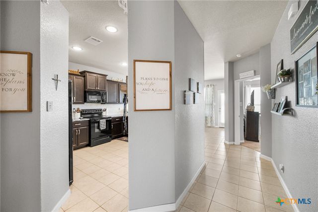 464 Copper Hill Drive, New Braunfels, TX 78130