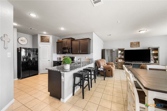 464 Copper Hill Drive, New Braunfels, TX 78130