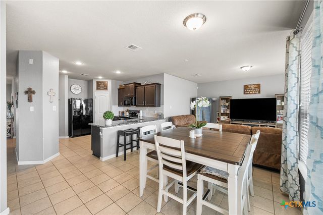 464 Copper Hill Drive, New Braunfels, TX 78130