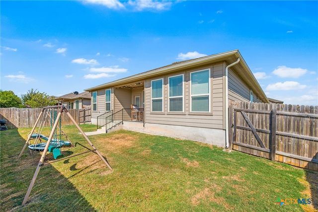 464 Copper Hill Drive, New Braunfels, TX 78130
