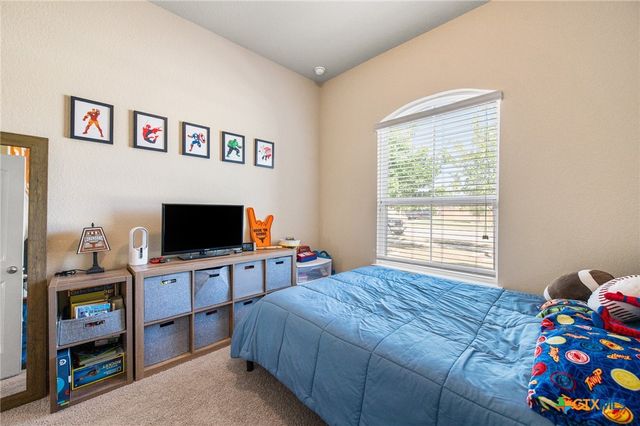 464 Copper Hill Drive, New Braunfels, TX 78130