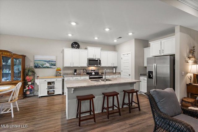 203 Vision Cove, Canton, MS 39046