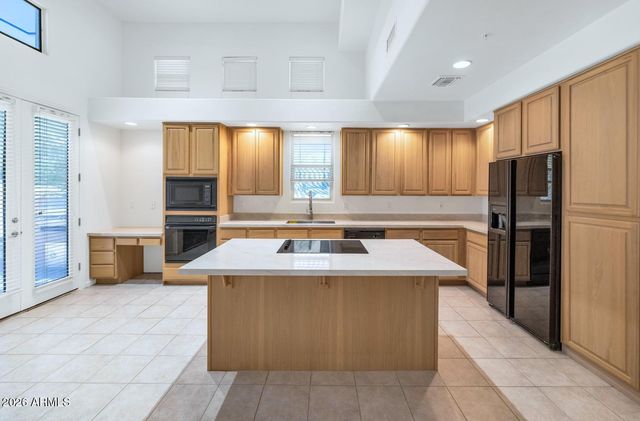 28990 N WHITE FEATHER Lane 119, Scottsdale, AZ 85262