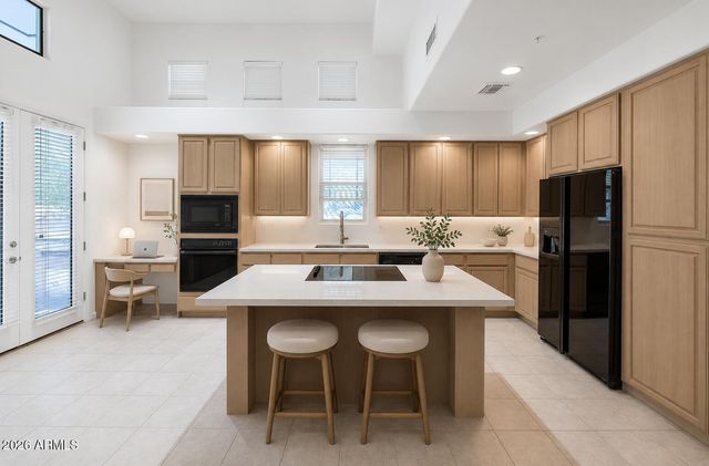 28990 N WHITE FEATHER Lane 119, Scottsdale, AZ 85262