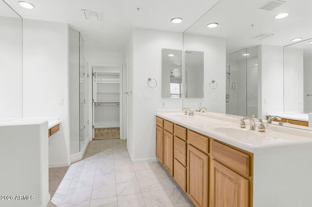 28990 N WHITE FEATHER Lane 119, Scottsdale, AZ 85262