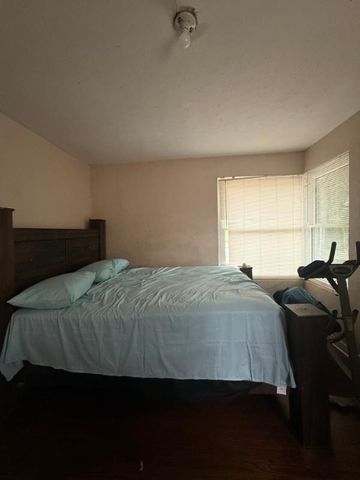 1531 E Lakeview Drive, Dallas, TX 75216