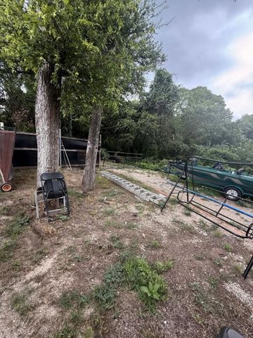 1531 E Lakeview Drive, Dallas, TX 75216