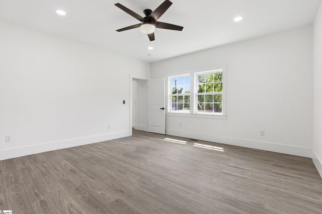 1111 E River Street, Anderson, SC 29624
