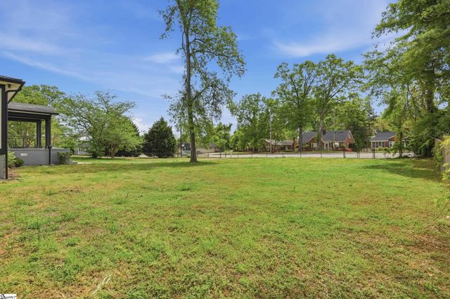 1111 E River Street, Anderson, SC 29624