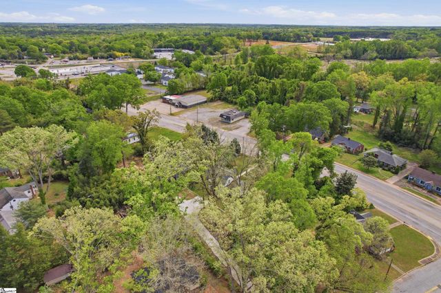 1111 E River Street, Anderson, SC 29624