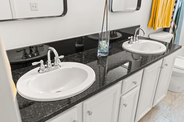 8861 Duckview Dr Apt F, Surfside Beach, SC 29575