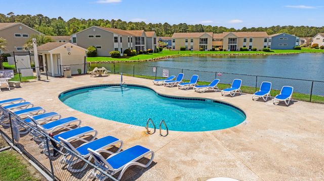 8861 Duckview Dr Apt F, Surfside Beach, SC 29575