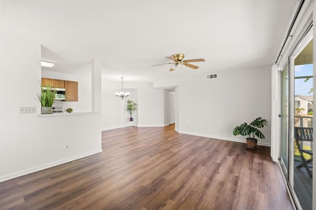 8861 Duckview Dr Apt F, Surfside Beach, SC 29575