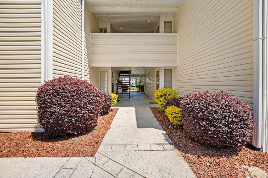 8861 Duckview Dr Apt F, Surfside Beach, SC 29575 — photo 3