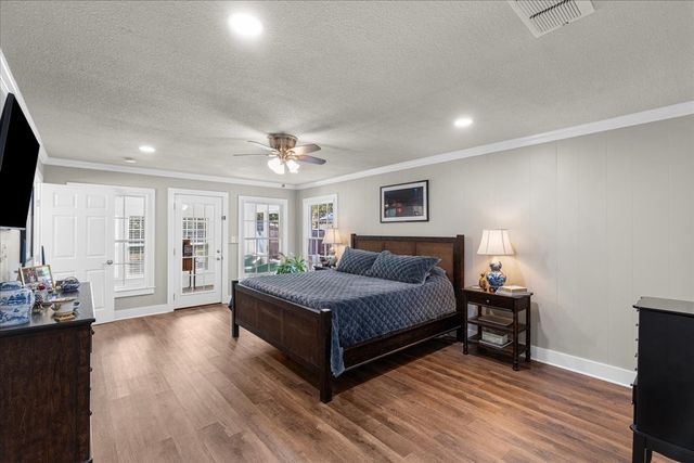 1801 Woodlawn Avenue, Corsicana, TX 75110