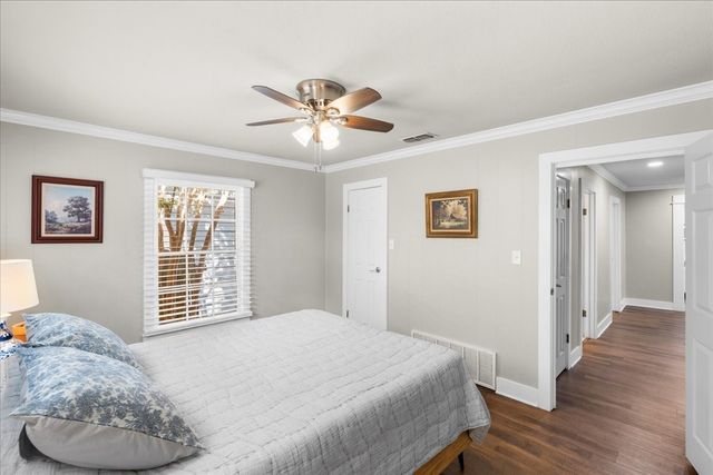 1801 Woodlawn Avenue, Corsicana, TX 75110
