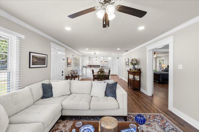 1801 Woodlawn Avenue, Corsicana, TX 75110