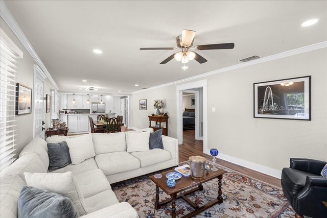 1801 Woodlawn Avenue, Corsicana, TX 75110