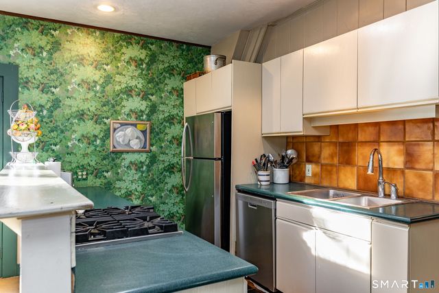 552 Twin Lakes Road, Salisbury, CT 06068