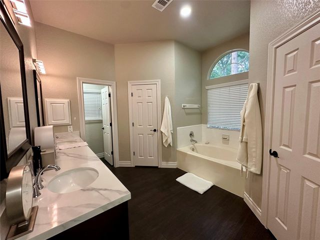 21641 Forest Colony Drive, Porter, TX 77365