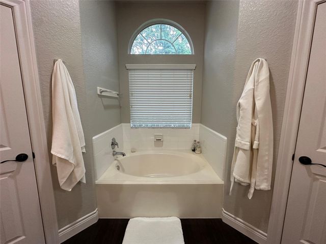 21641 Forest Colony Drive, Porter, TX 77365