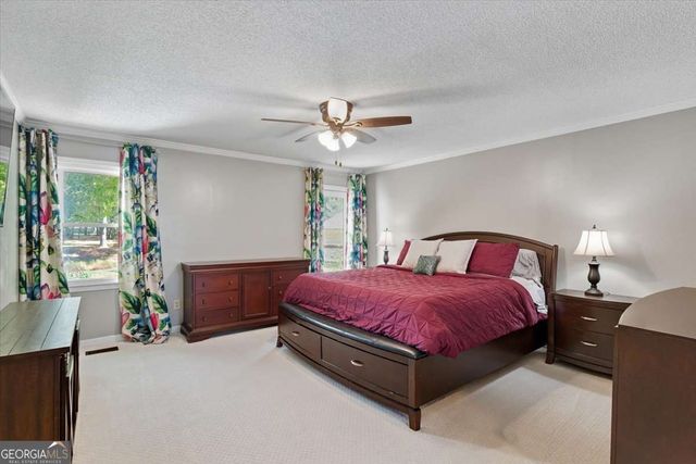 302 Briar Patch Lane, Cartersville, GA 30120