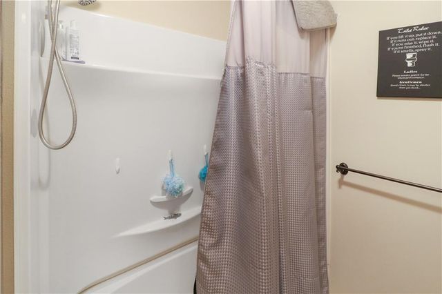 26 NE 360th Road, Warrensburg, MO 64093