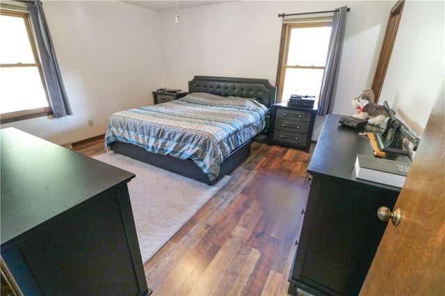 26 NE 360th Road, Warrensburg, MO 64093